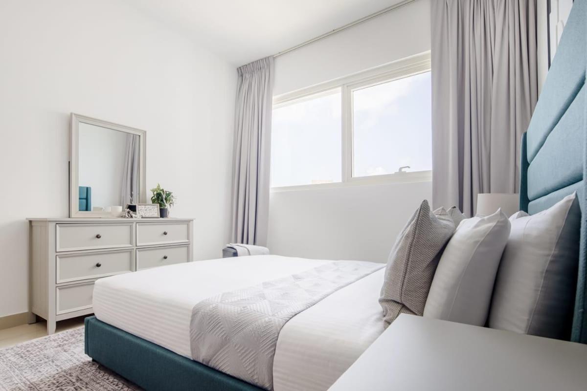 Frank Porter - Marina Blue - Marina Square, Apartment *